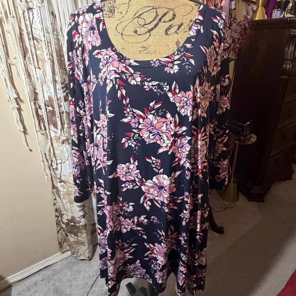 Floral Long Sleeve top